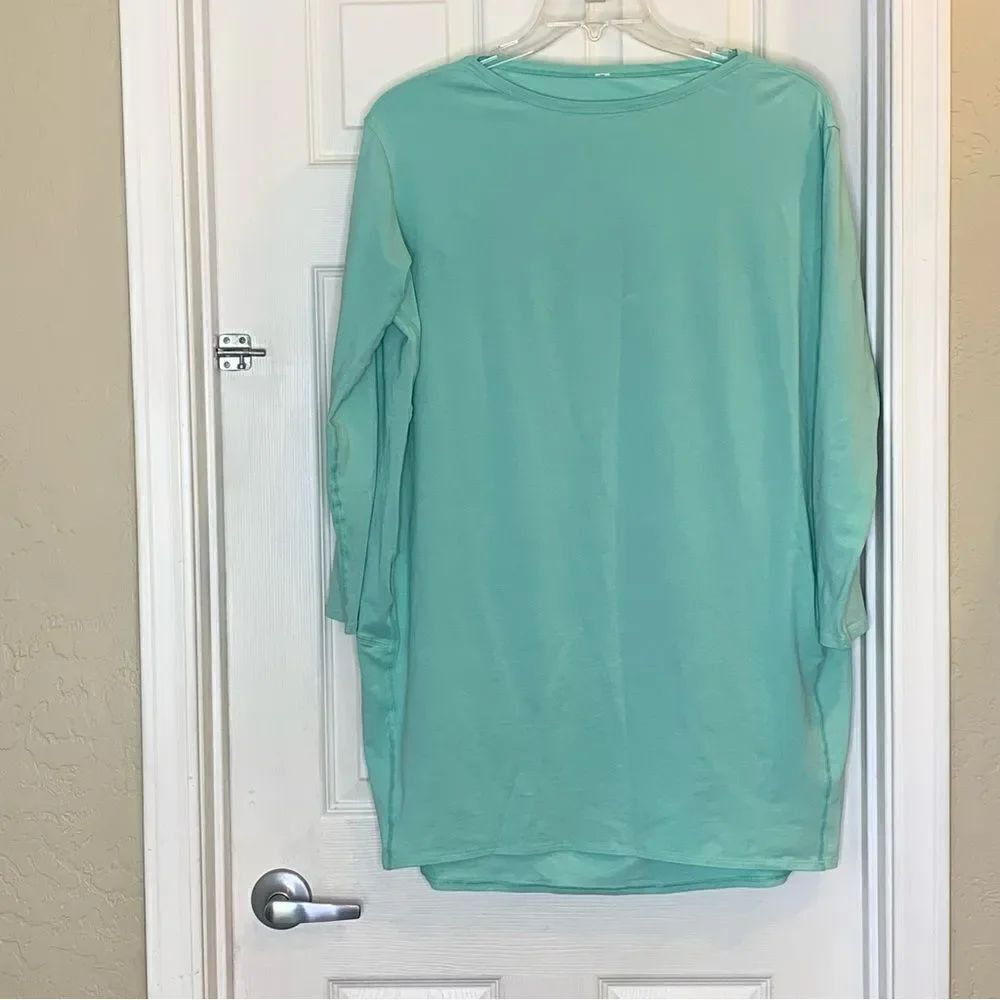 Lululemon Back in Action Long Sleeve Dress wild mint size 6